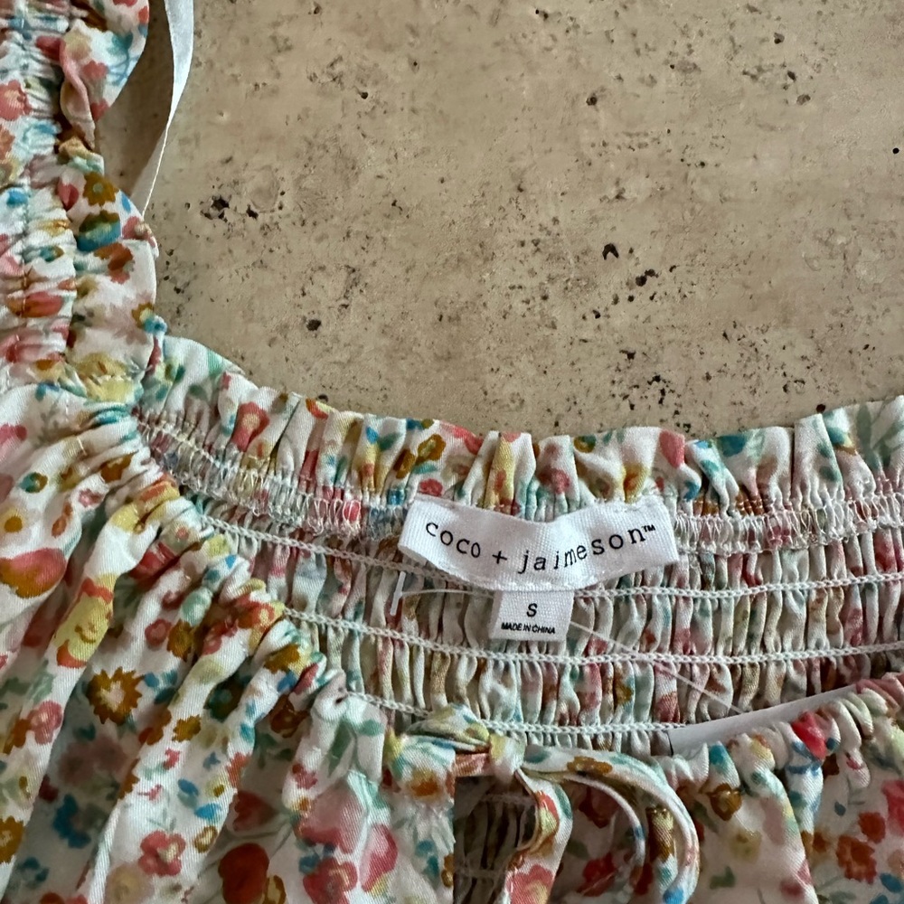 Women’s dress